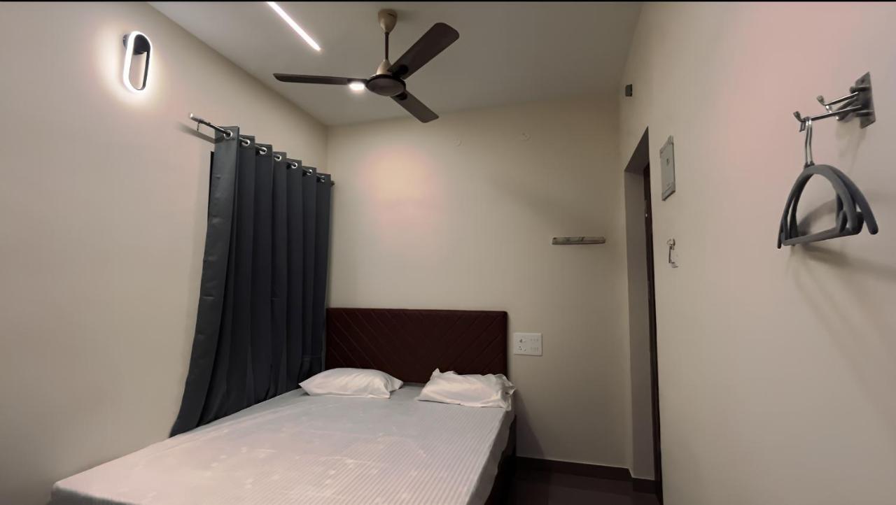 Nāgappattinam Hotel Coastal Inn מראה חיצוני תמונה