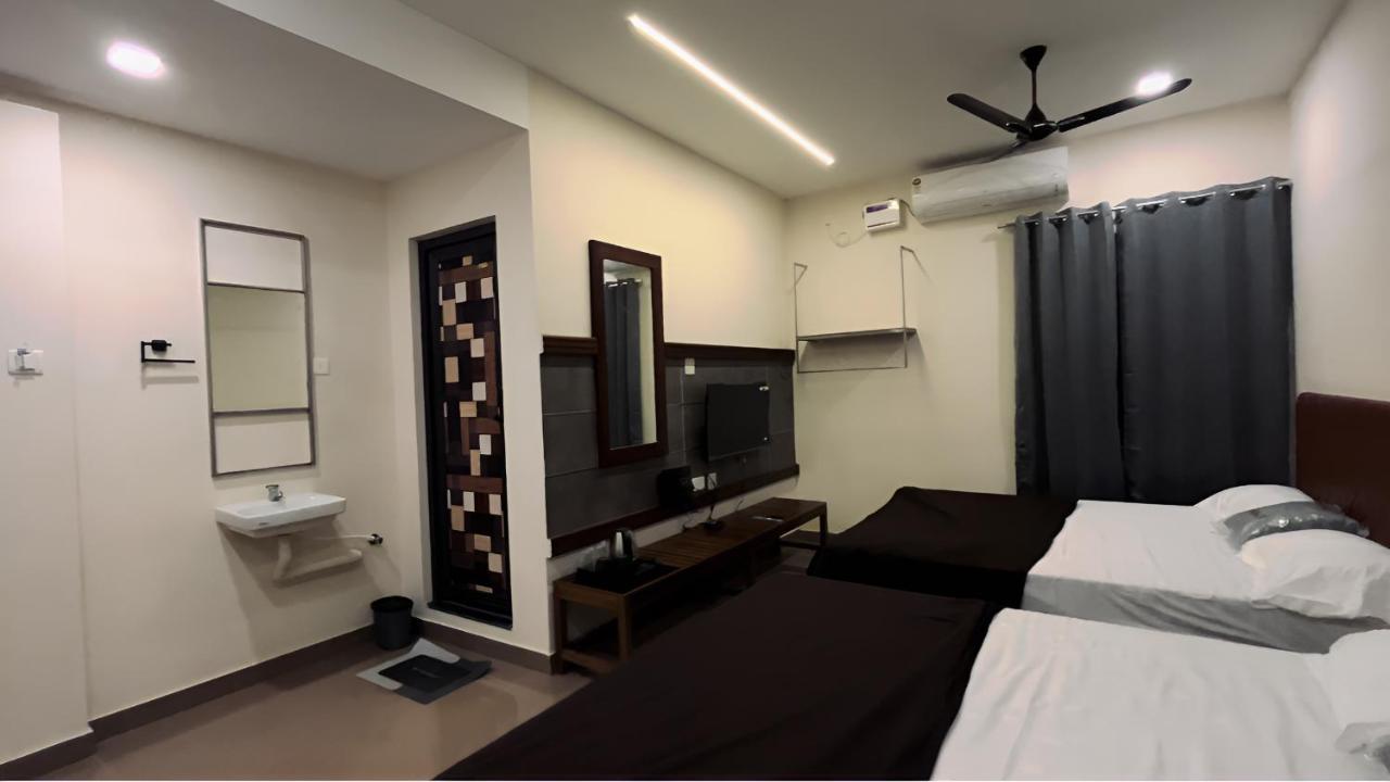 Nāgappattinam Hotel Coastal Inn מראה חיצוני תמונה