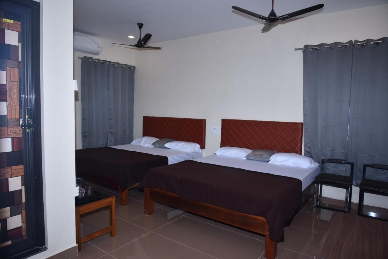 Nāgappattinam Hotel Coastal Inn מראה חיצוני תמונה